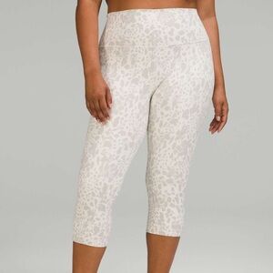 Lululemon Align High-Rise Crop 21"